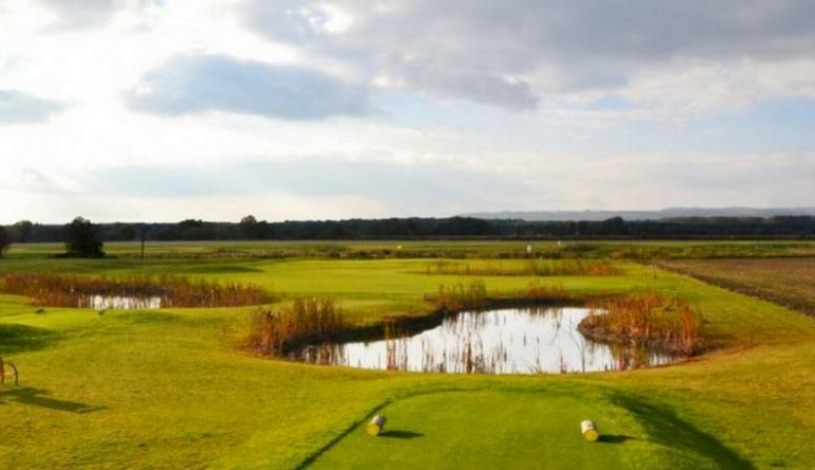 Golf resort Jezera Ostrožská Nová Ves